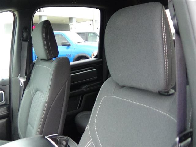 2025 RAM 1500 Big Horn:C6975