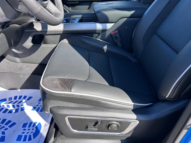 2026 RAM 1500 Laramie:26-043