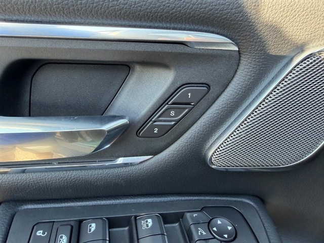 2027 RAM 1500 Laramie:27-022