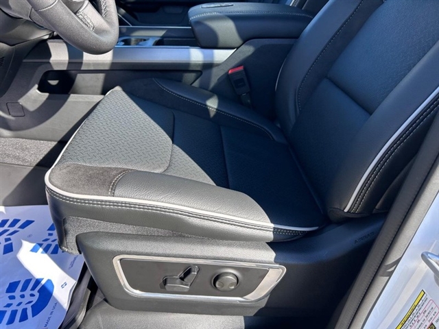 2026 RAM 1500 Laramie:26-041