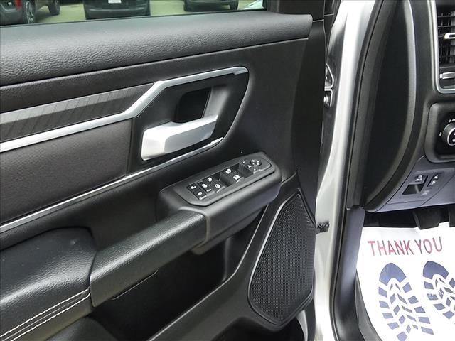 2025 RAM 1500 Big Horn:C7066