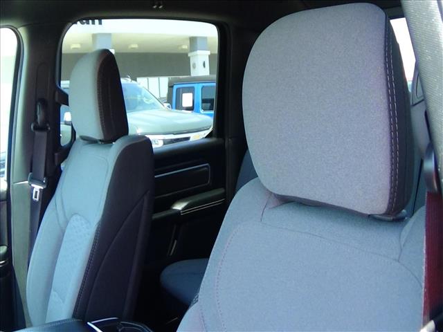 2025 RAM 1500 Big Horn:C6994