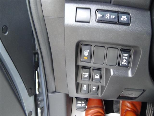 2023 Nissan Frontier PRO-4X:C6611B