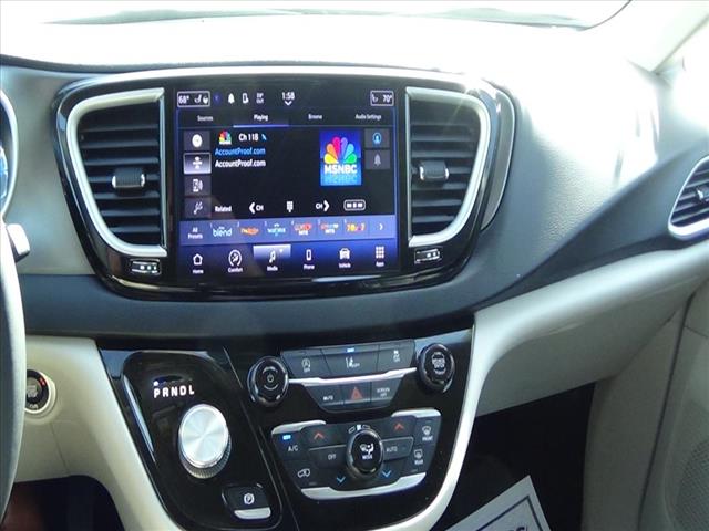 2024 Chrysler Voyager LX:C6451