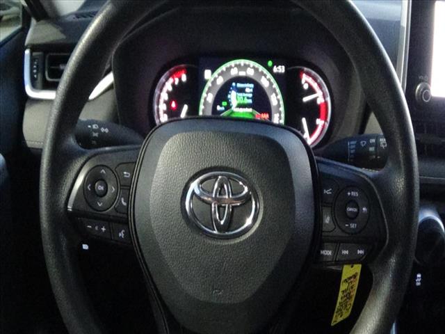 2025 Toyota RAV4 LE:C6722