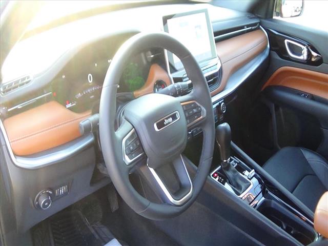 2025 Jeep Compass Limited:C6704