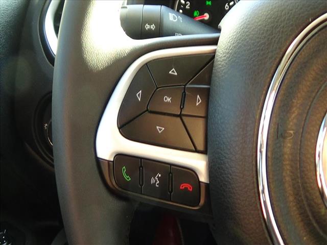 2018 Jeep Renegade Latitude:C6631C