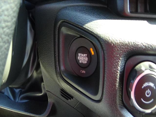 2025 Jeep Wrangler Sport:C6871