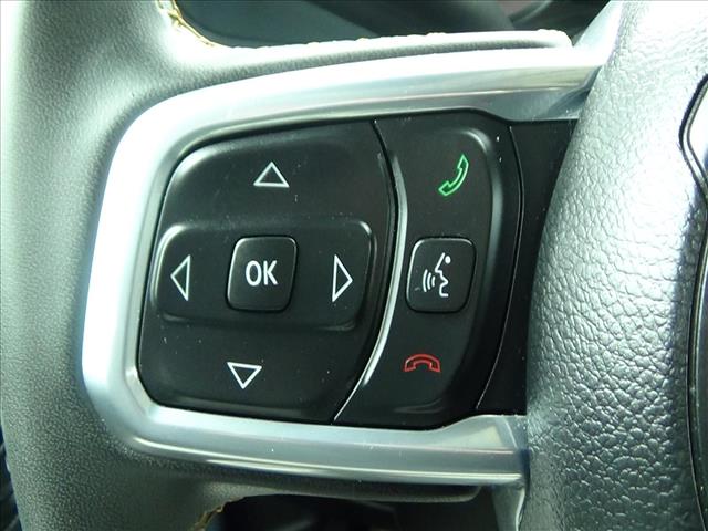 2024 Jeep Wrangler Sahara:C6909