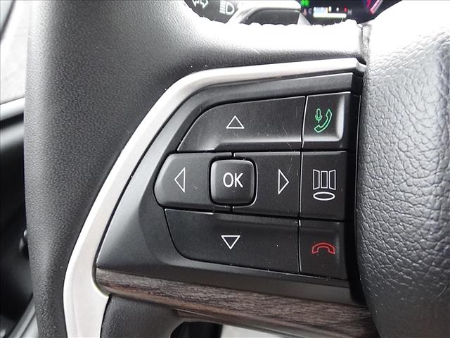2023 Jeep Grand Cherokee L Limited:C7110A
