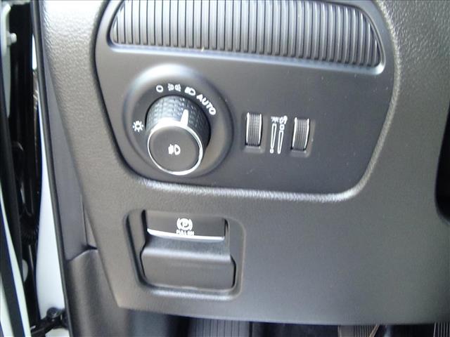 2025 Jeep Wagoneer L Base:C6864