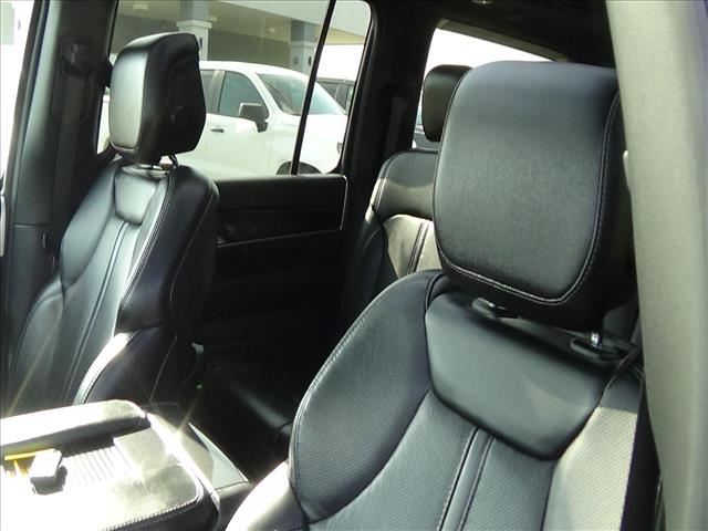 2024 Jeep Wagoneer Base:C6877