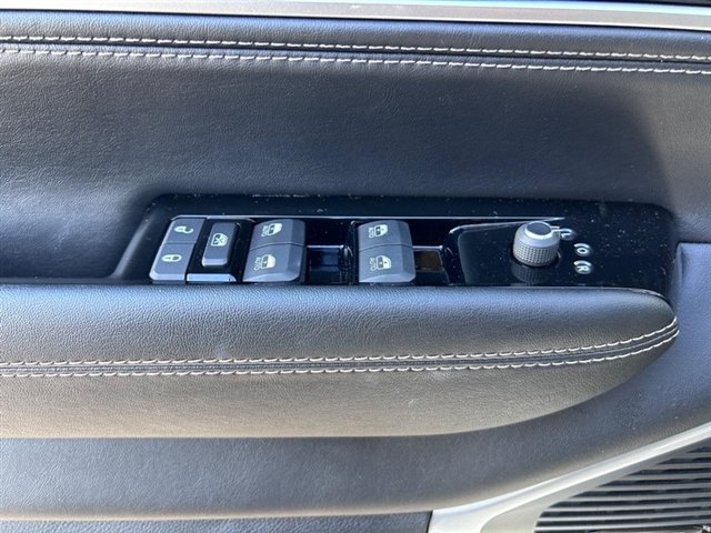 2024 Wagoneer Wagoneer Base