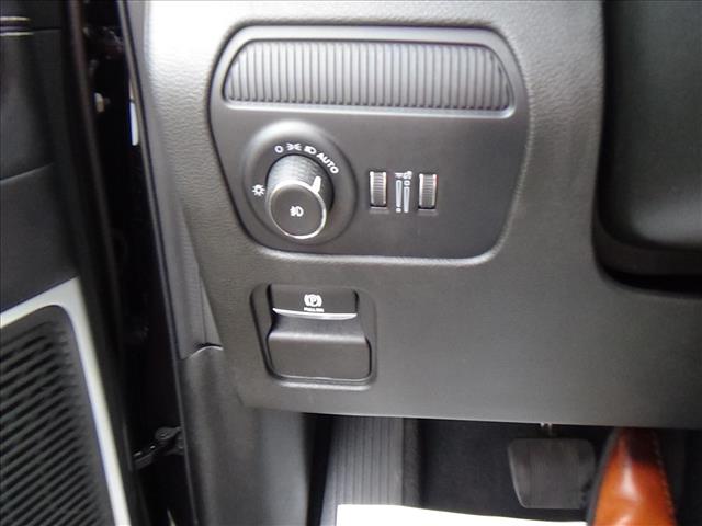 2025 Jeep Wagoneer Series II:C6964
