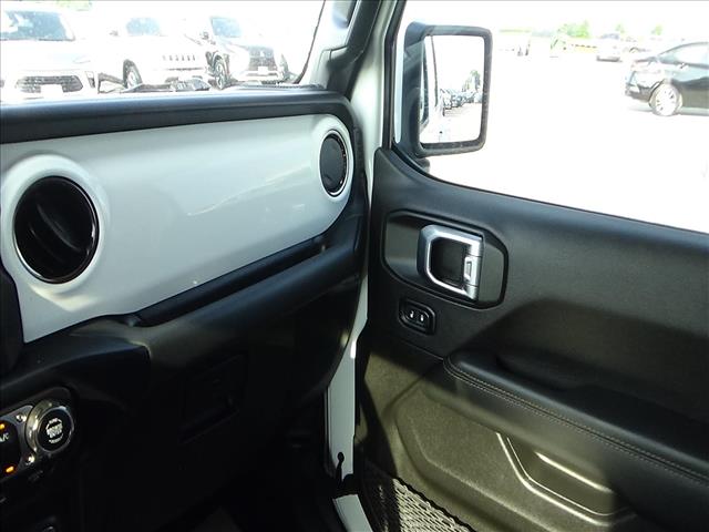 2023 Jeep Gladiator High Altitude:24-331A