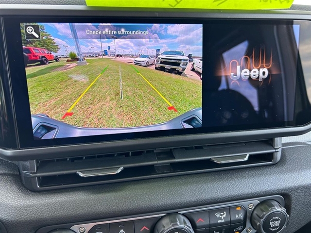 2025 Jeep Gladiator Willys