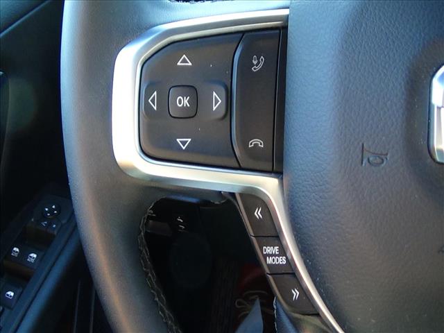 2025 RAM 1500 Big Horn:C6764