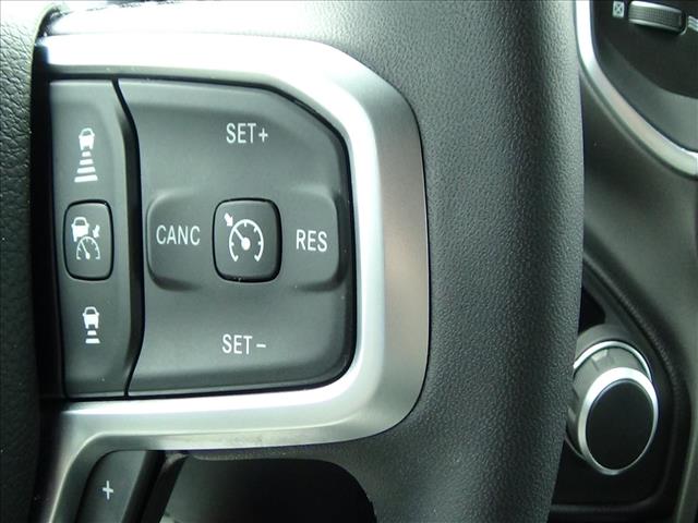 2025 RAM 1500 Big Horn:C6706