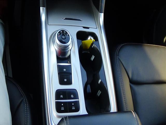 2024 Ford Explorer XLT:C6478