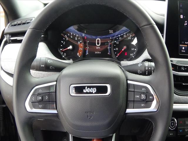 2025 Jeep Compass Latitude:C7114
