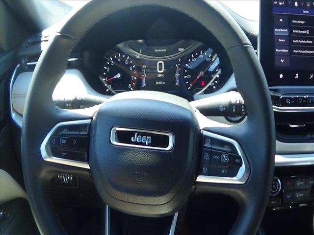 2025 Jeep Compass Limited:C6733