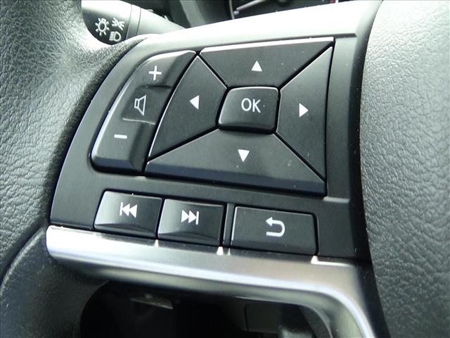 2025 Nissan Sentra SV:C7004