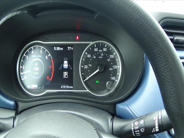 2025 Nissan Versa SV:C6979