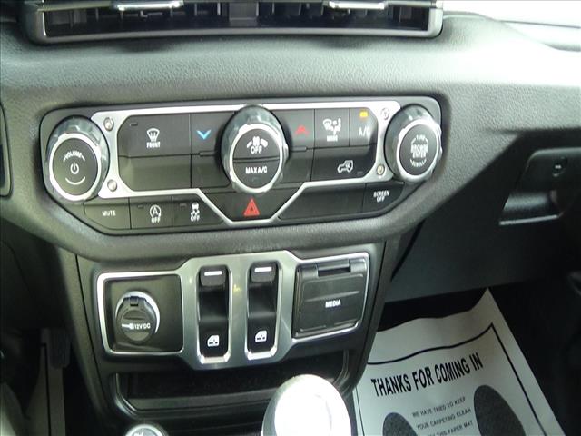 2025 Jeep Wrangler Sport:C6872