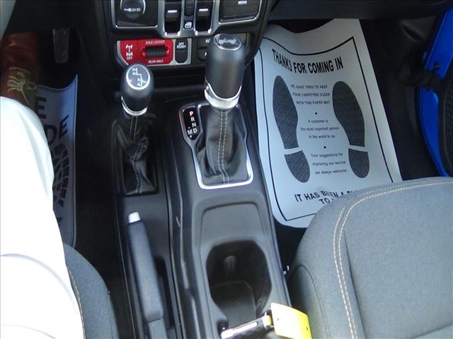 2024 Jeep Wrangler Willys:C6745