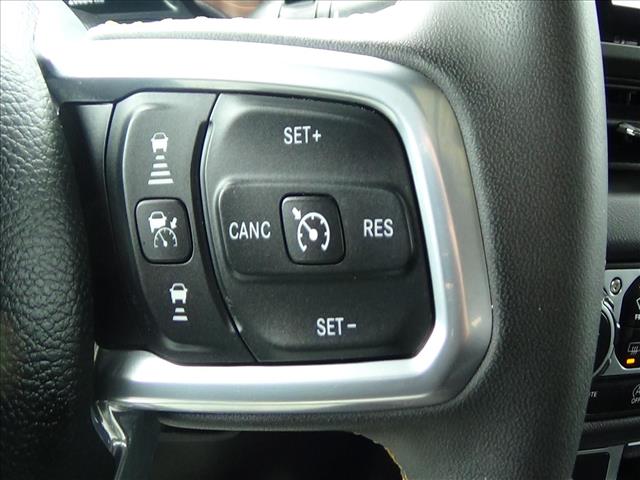 2024 Jeep Wrangler Sahara:C6909