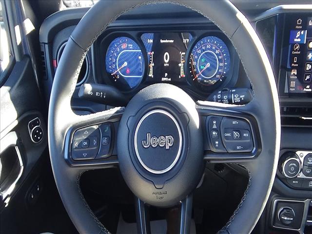 2025 Jeep Wrangler Rubicon:C7125
