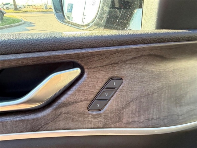 2025 Jeep Grand Cherokee L Limited:25-241