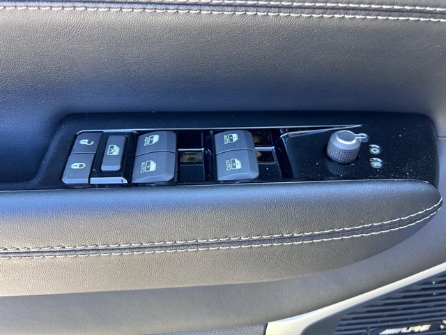 2024 Wagoneer Wagoneer Base