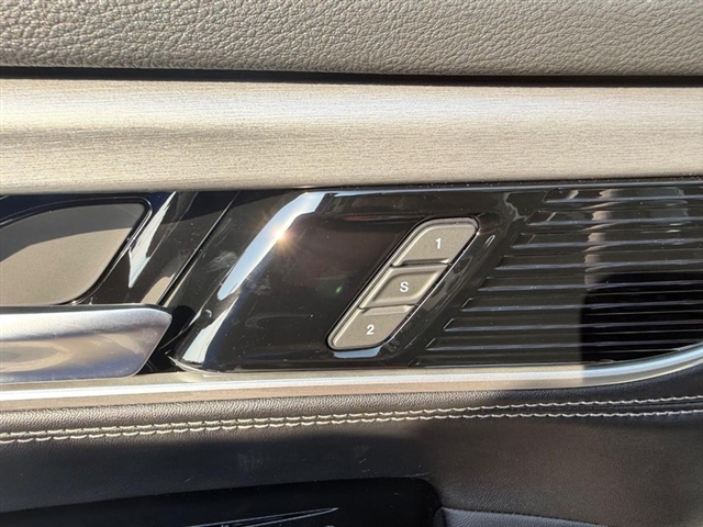2026 Jeep Grand Wagoneer Upland:26-222