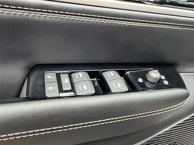 2026 Jeep Grand Wagoneer:26-088