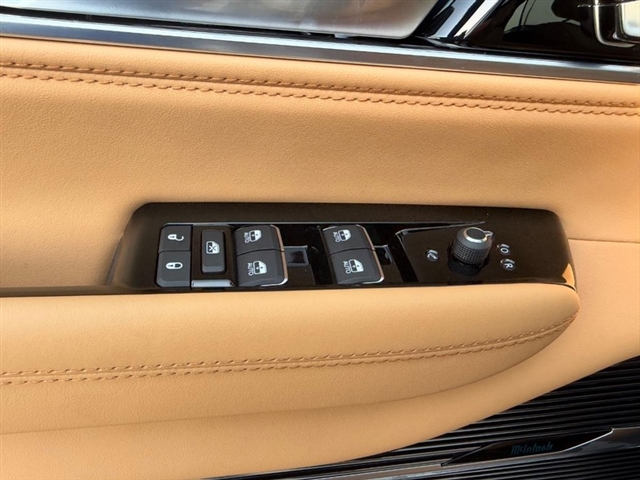 2026 Jeep Grand Wagoneer Summit Reserve:26-238