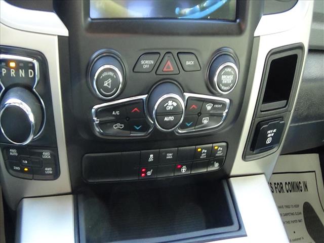 2016 RAM 1500 Big Horn:26-053A1