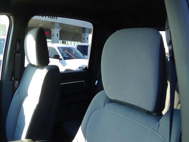 2025 RAM 1500 Big Horn:C6827