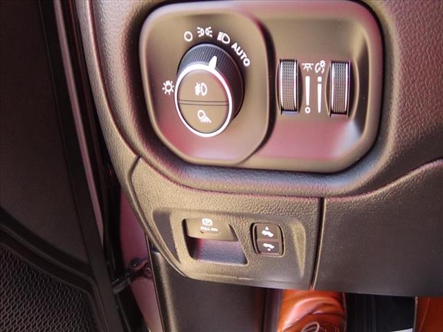 2025 RAM 1500 Rebel:C6658