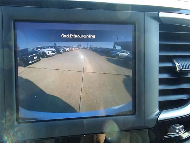 2023 Chrysler Voyager LX:C7138