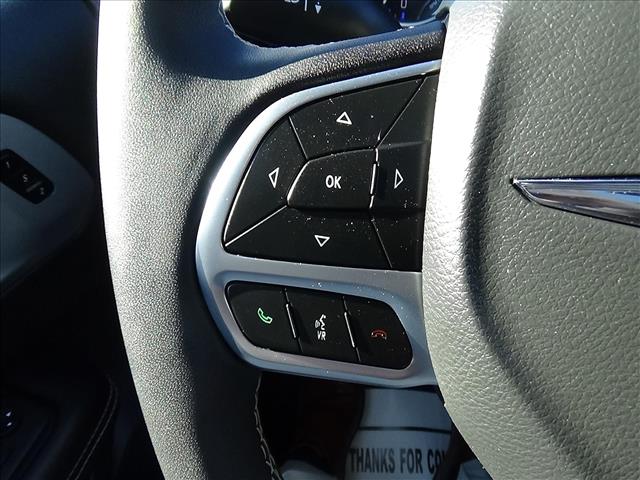 2026 Chrysler Pacifica Limited:C6983