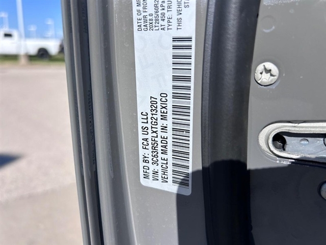 2026 RAM 2500 Laramie:26-028