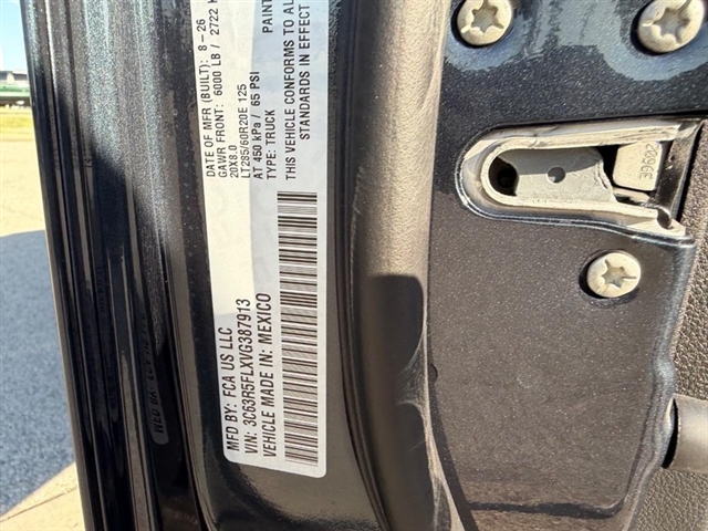 2027 RAM 2500 Laramie:27-023