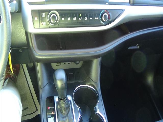 2019 Toyota Highlander LE:C6573A