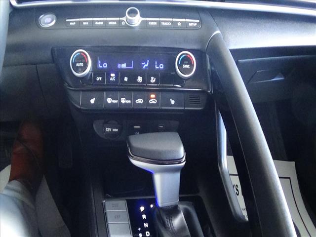 2025 Hyundai ELANTRA SEL Convenience:C6969