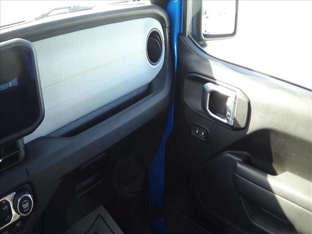 2024 Jeep Wrangler Willys:C6745