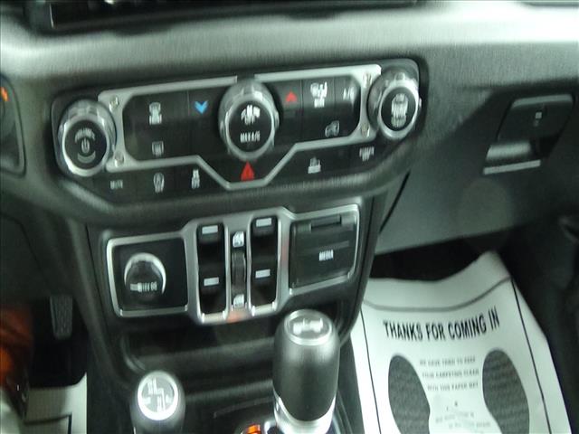 2025 Jeep Wrangler Sport S:C6824