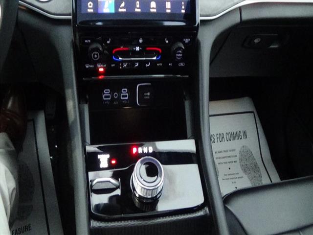 2024 Jeep Grand Cherokee L Limited:C6518