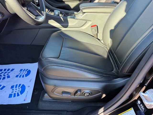 2025 Jeep Grand Cherokee L Limited:25-241