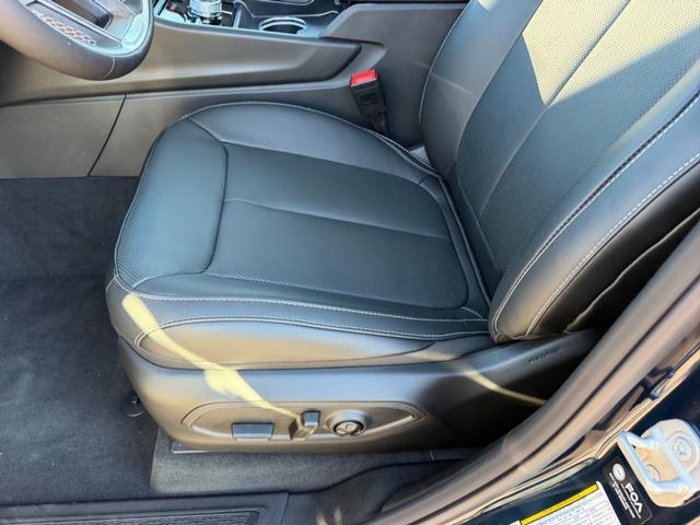 2027 Jeep Grand Cherokee L Limited Reserve:27-043